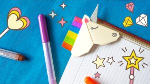 Как сделать закладку для книги «Единорог»